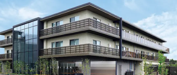 【杉並区/施設/常勤】25年7月オープン◇年収500万円以上見込み★医療費補助やレジャー施設割引など福利厚生充実♪業界トップクラス大手有料老人ホーム！